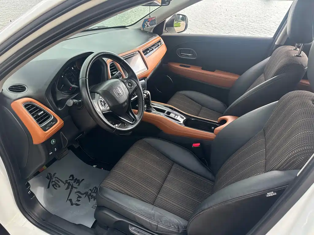 Honda Vezel — миниатюра 8