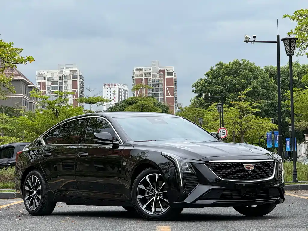 Cadillac CT5 — миниатюра 2
