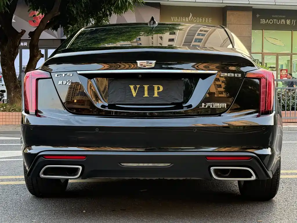 Cadillac CT5 — миниатюра 4