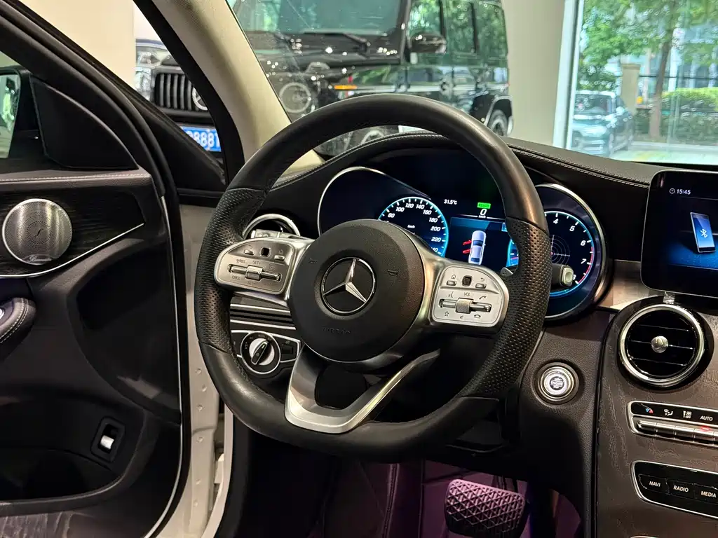 Mercedes-Benz C-Class — миниатюра 18