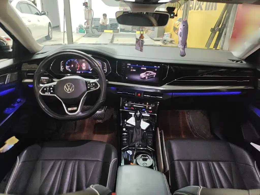 Volkswagen Passat — миниатюра 10