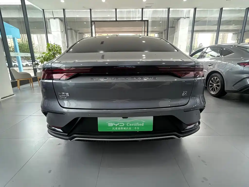 BYD Han — миниатюра 14
