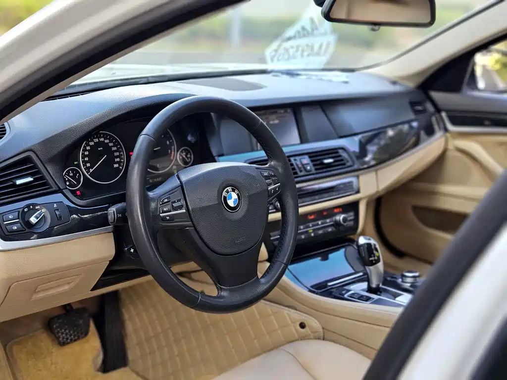 BMW 5 Series (Import) — миниатюра 18
