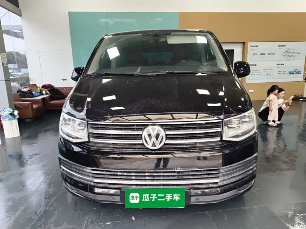 Volkswagen Multivan — миниатюра 3