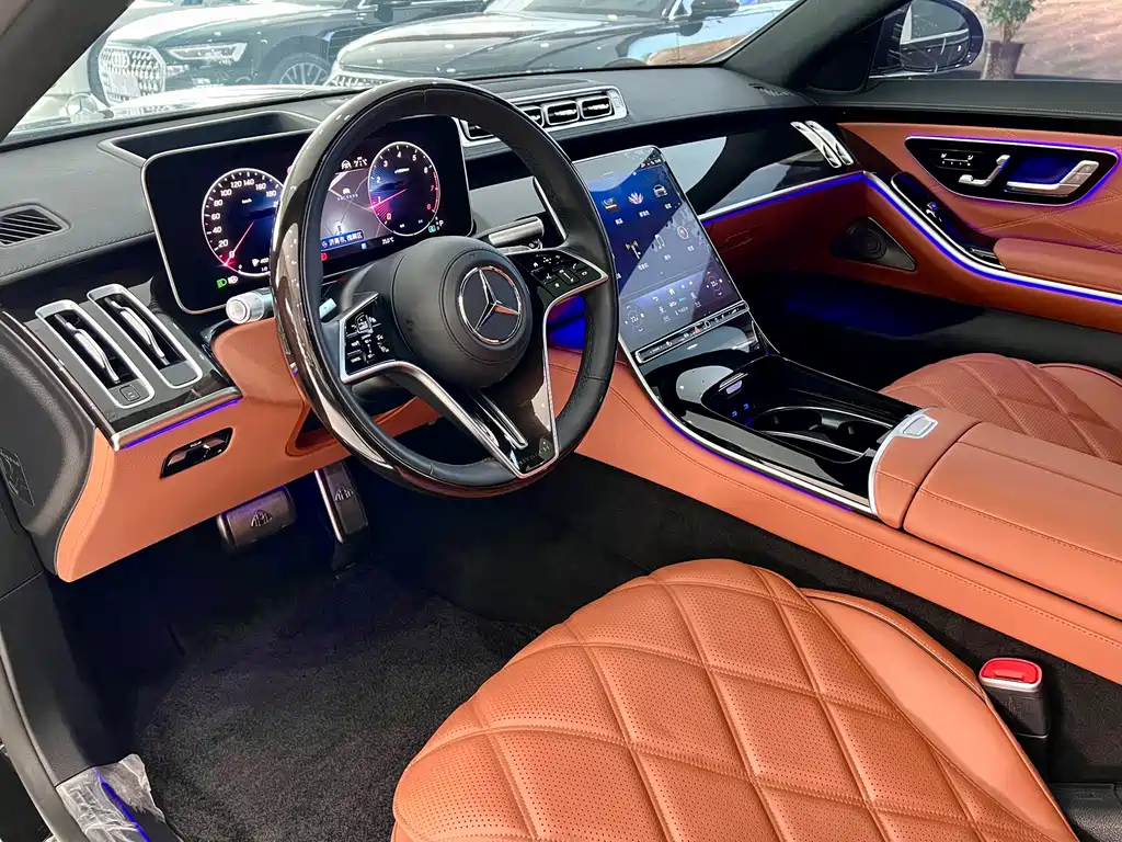 Mercedes-Benz S-Class — миниатюра 7