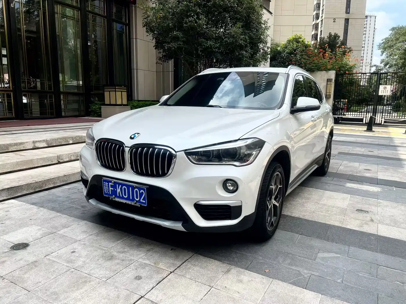 BMW X1