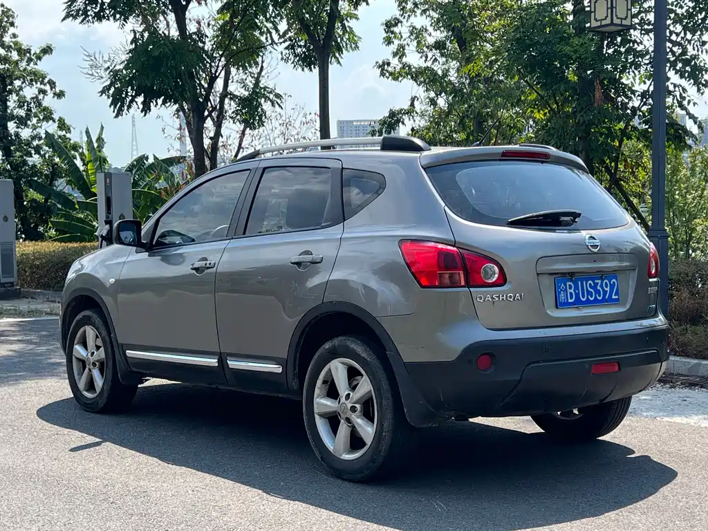 Nissan Qashqai — миниатюра 4