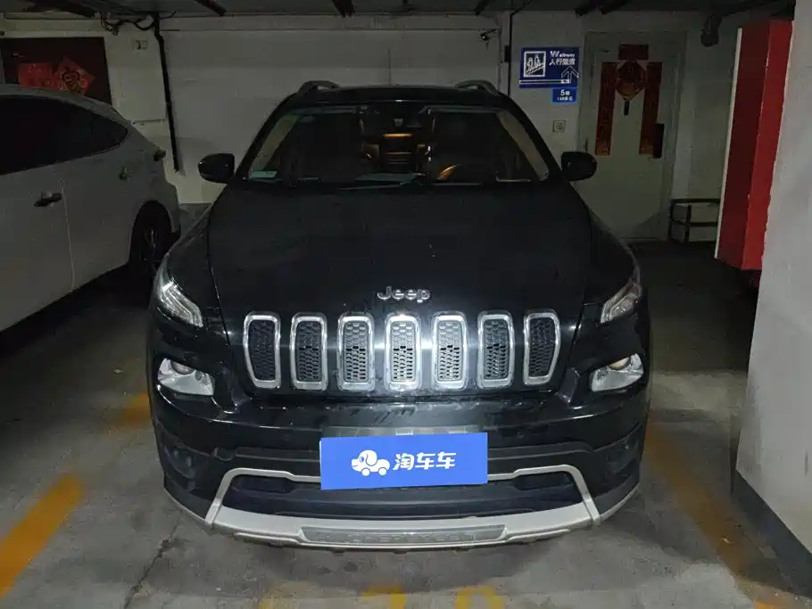 Jeep Cherokee — миниатюра 2