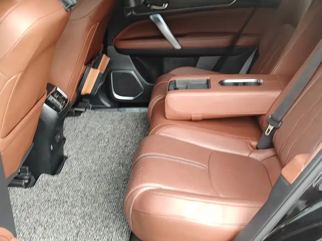 Honda UR-V — миниатюра 7