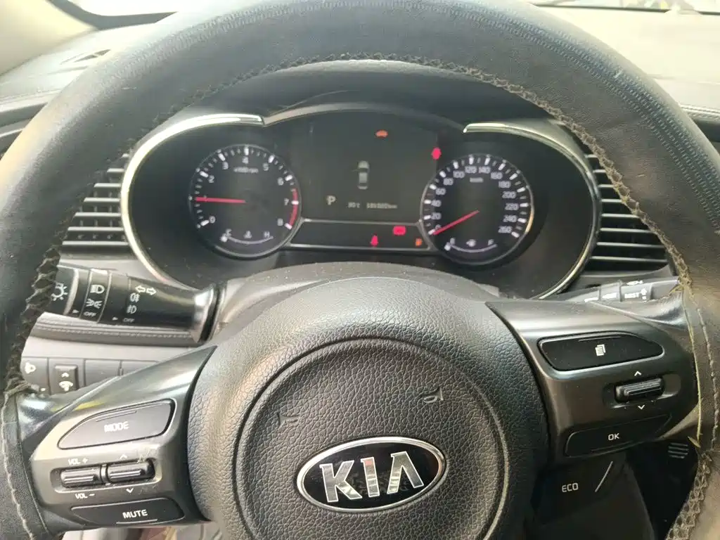Kia K5 — миниатюра 7