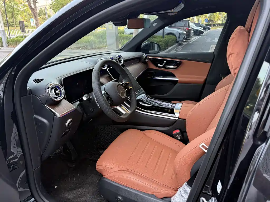 Mercedes-Benz GLC — миниатюра 5