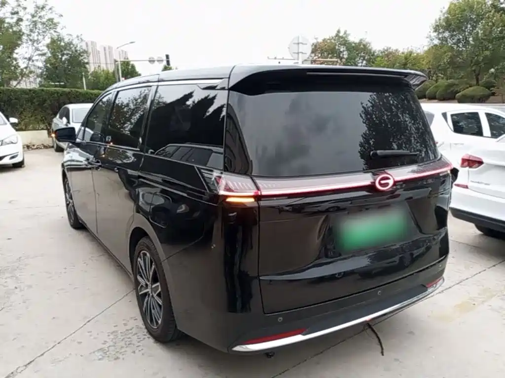 GAC Motor Trumpchi E8 PHEV — миниатюра 5