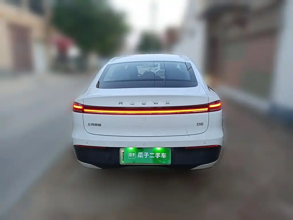 Roewe Young Wai D6 — миниатюра 4