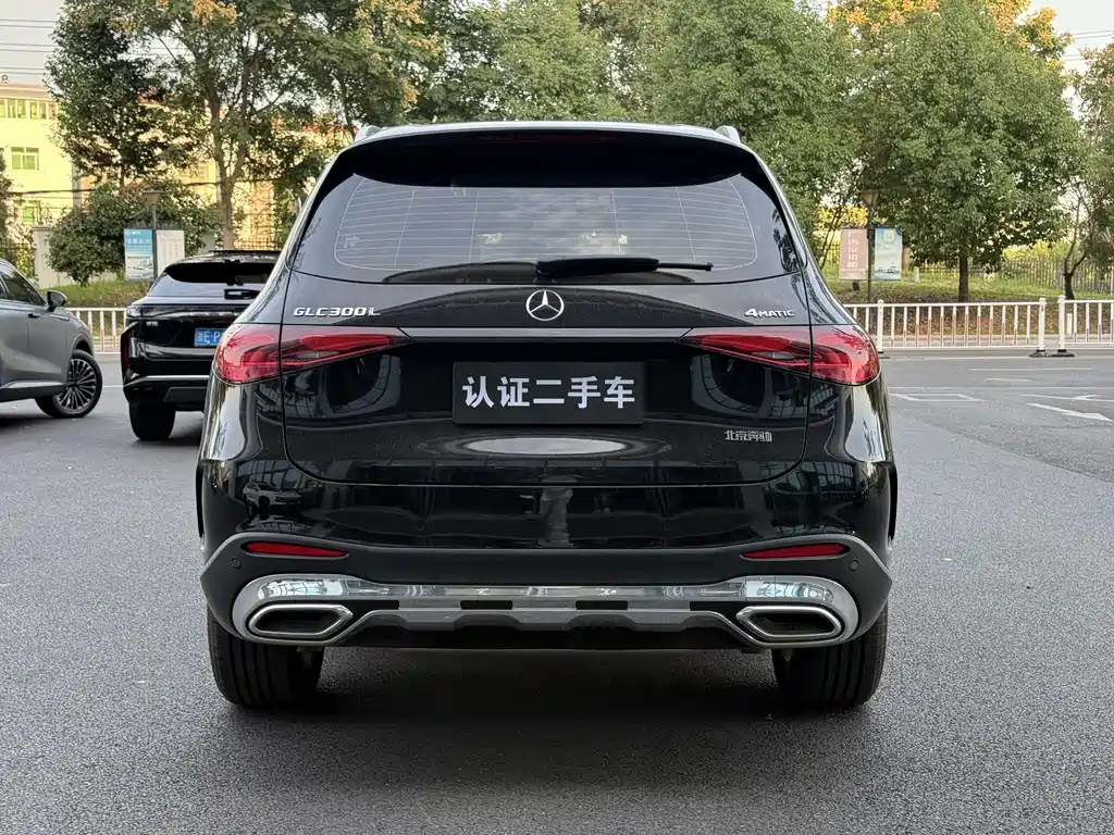 Mercedes-Benz GLC — миниатюра 9