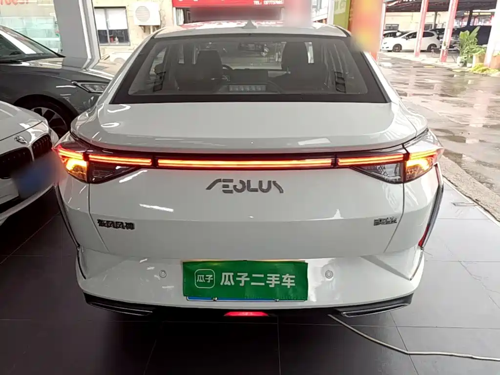 Aeolus Yixuan — миниатюра 4