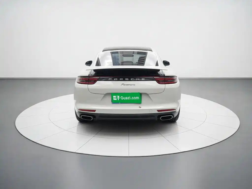 Porsche Panamera — миниатюра 3