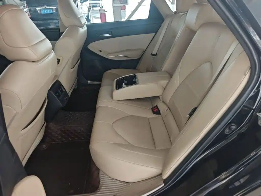 Toyota Avalon — миниатюра 17
