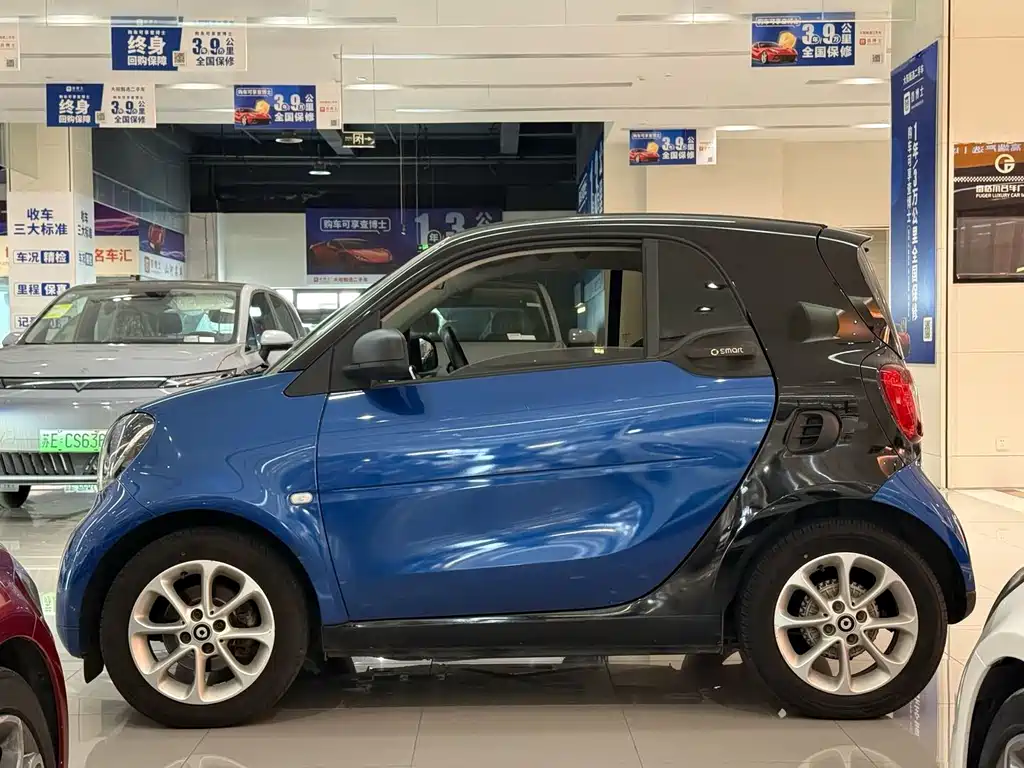 smart Smart Fortwo — миниатюра 13