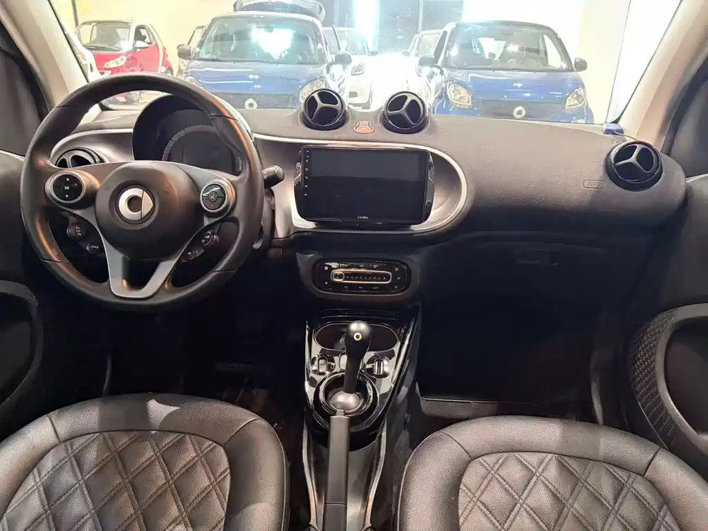 smart Smart Fortwo — миниатюра 7