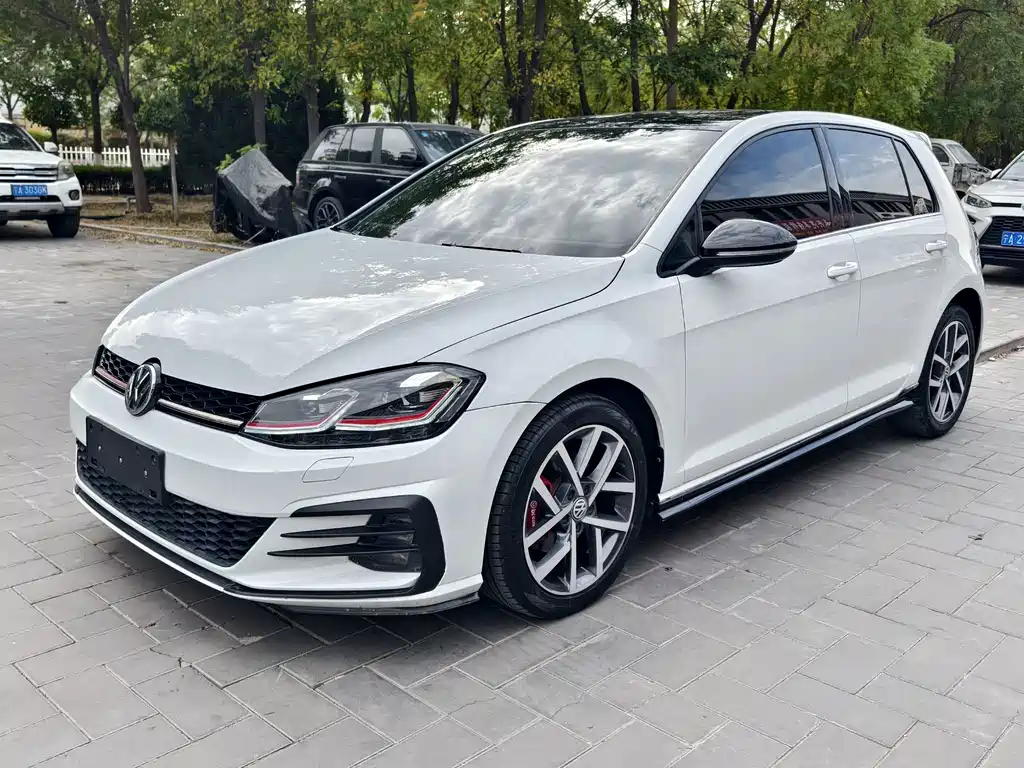 Volkswagen Golf — миниатюра 3