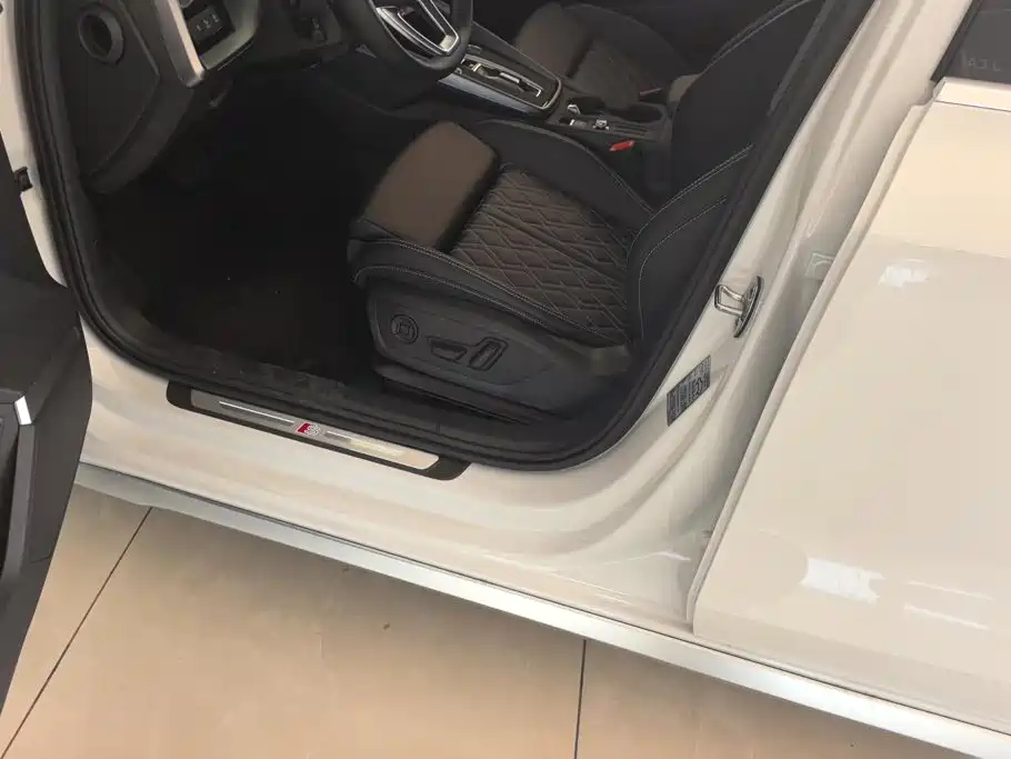 Audi A3 — миниатюра 9