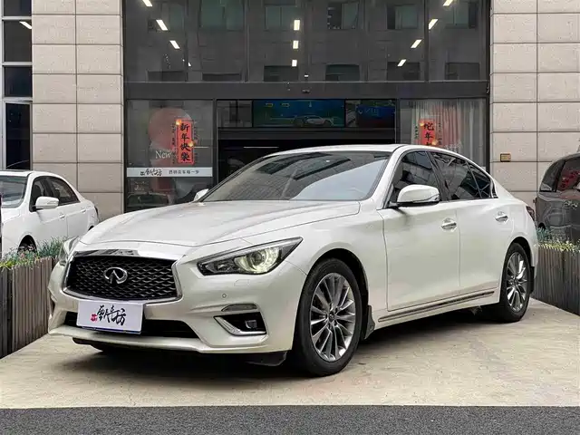 infiniti q50l