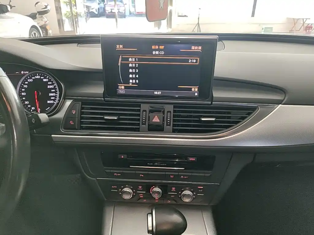 Audi A6L — миниатюра 13