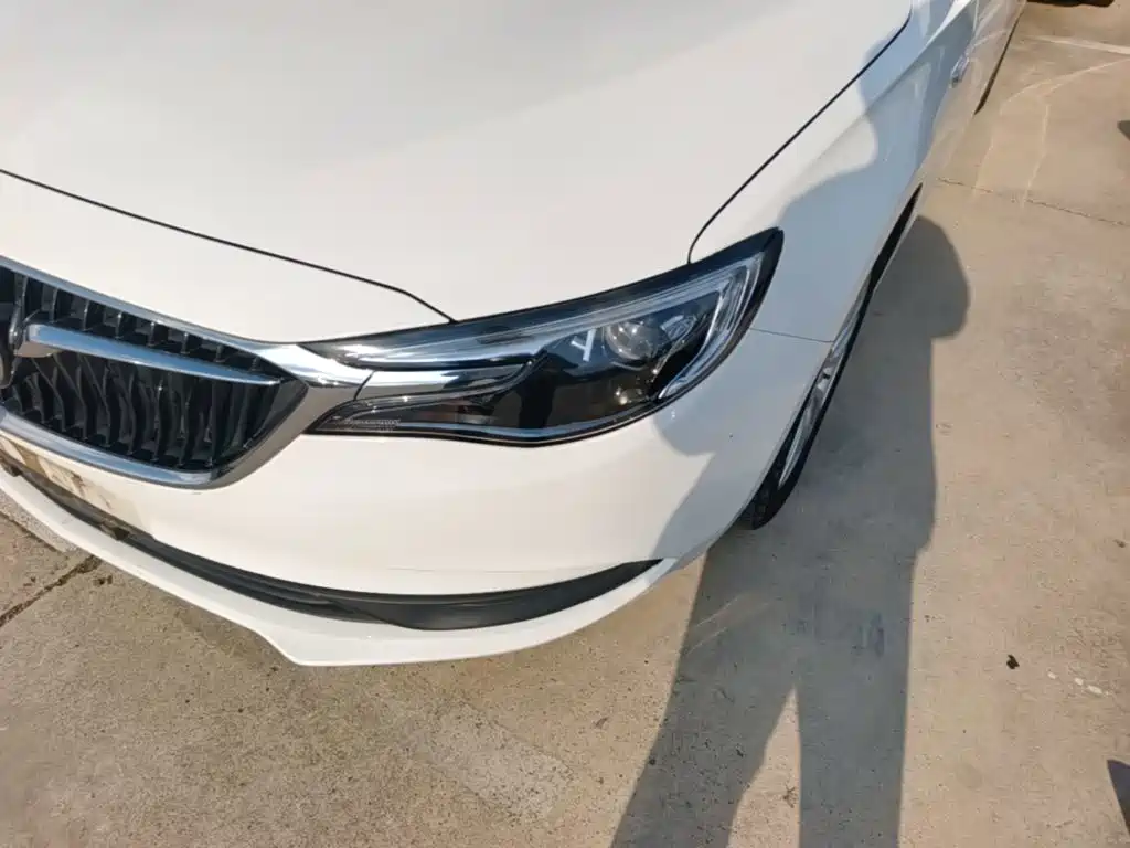 Buick Excelle — миниатюра 24