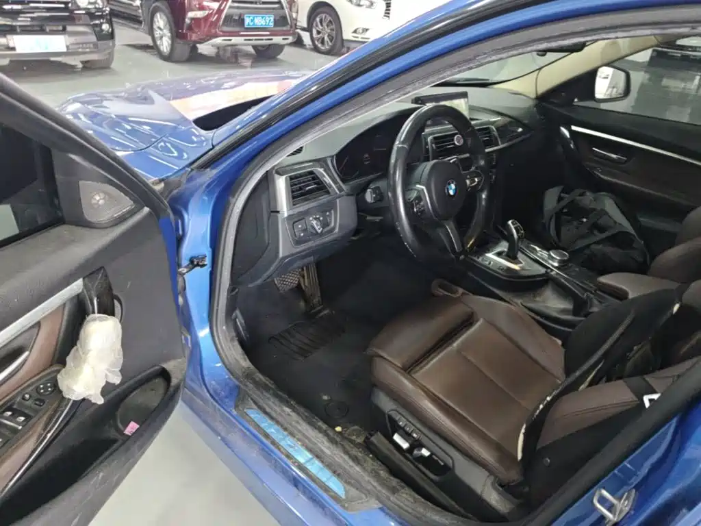 BMW 3 Series — миниатюра 16