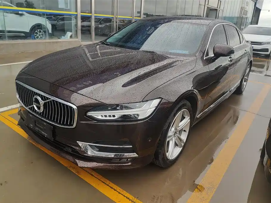 Volvo S90 2018