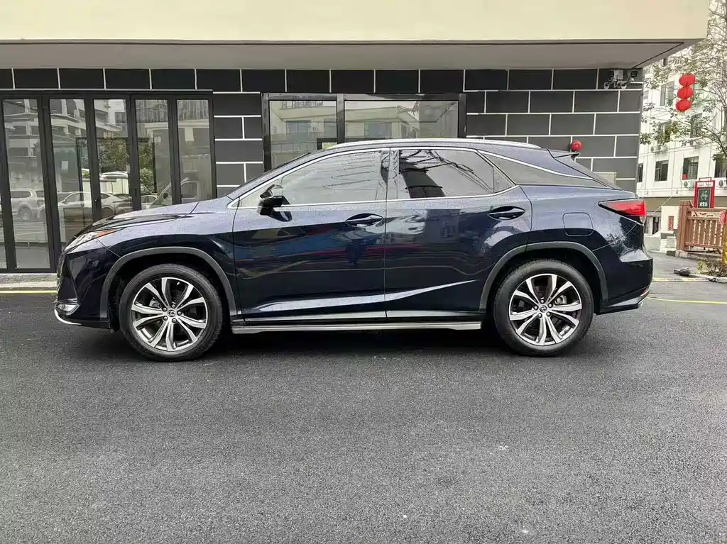 Lexus RX — миниатюра 7