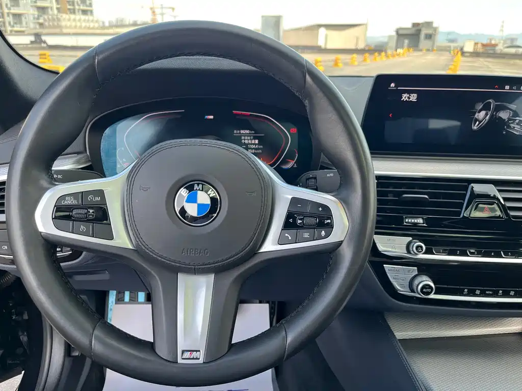 BMW 5 Series (Import) — миниатюра 14