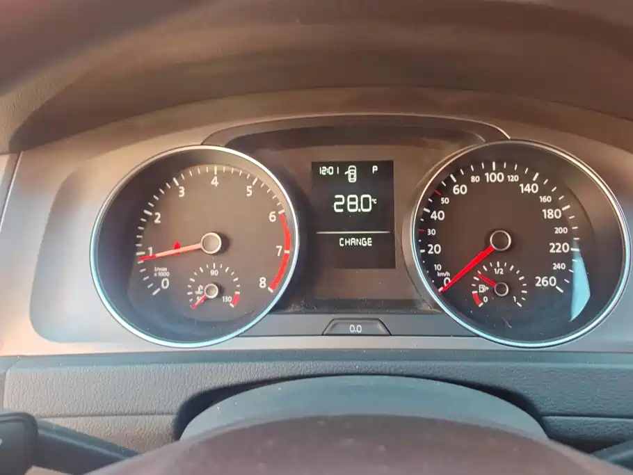 Volkswagen Golf — миниатюра 14