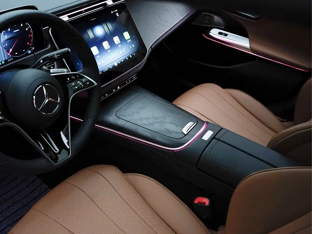 Mercedes-Benz E-Class (Import) — миниатюра 16