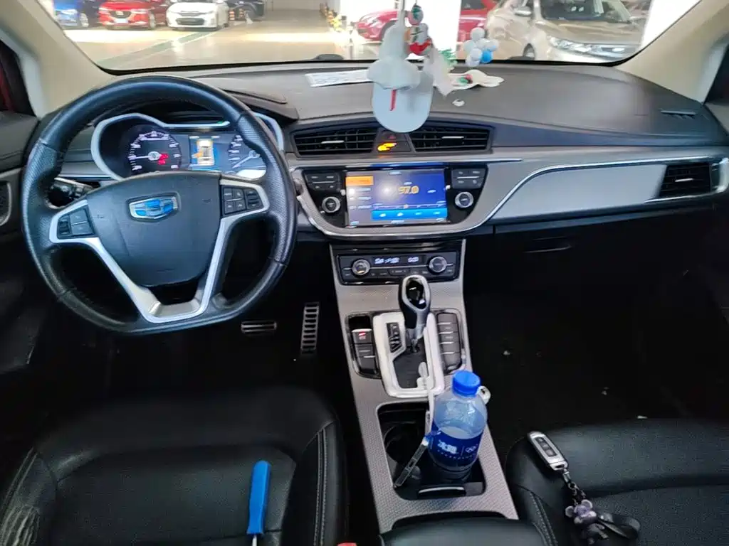 Geely Emgrand GS — миниатюра 10