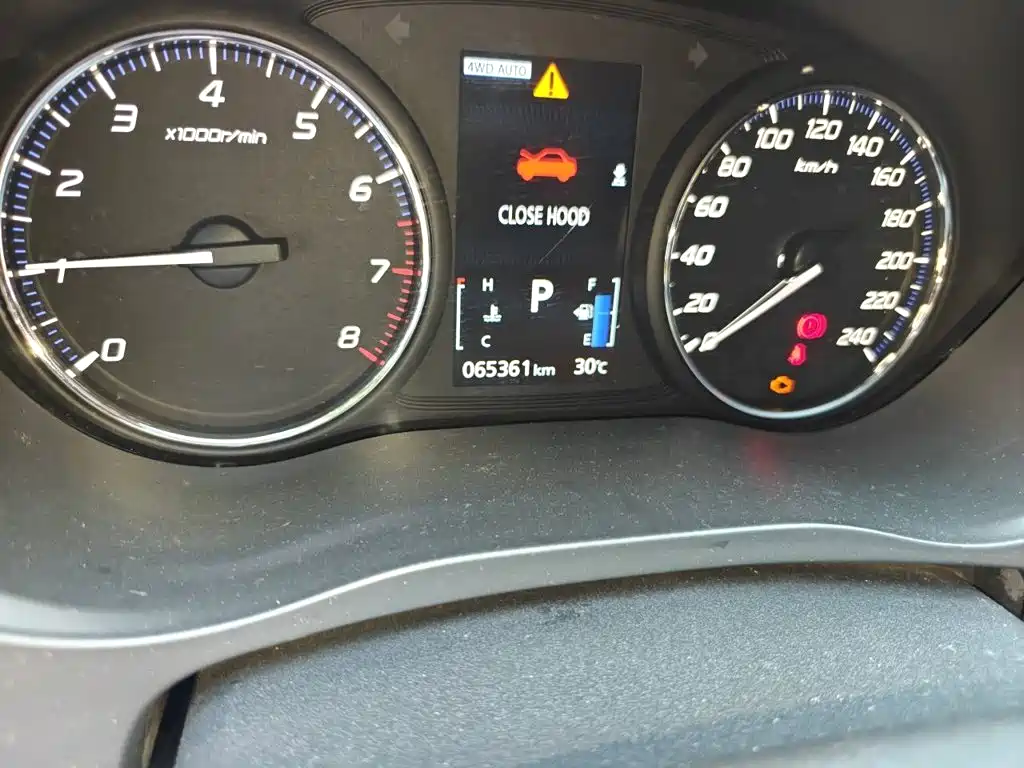Mitsubishi Outlander — миниатюра 8