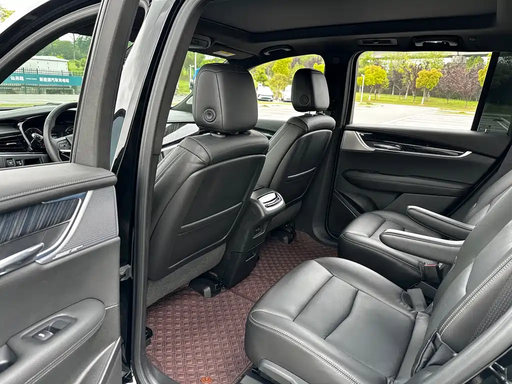 Cadillac XT6 — миниатюра 30