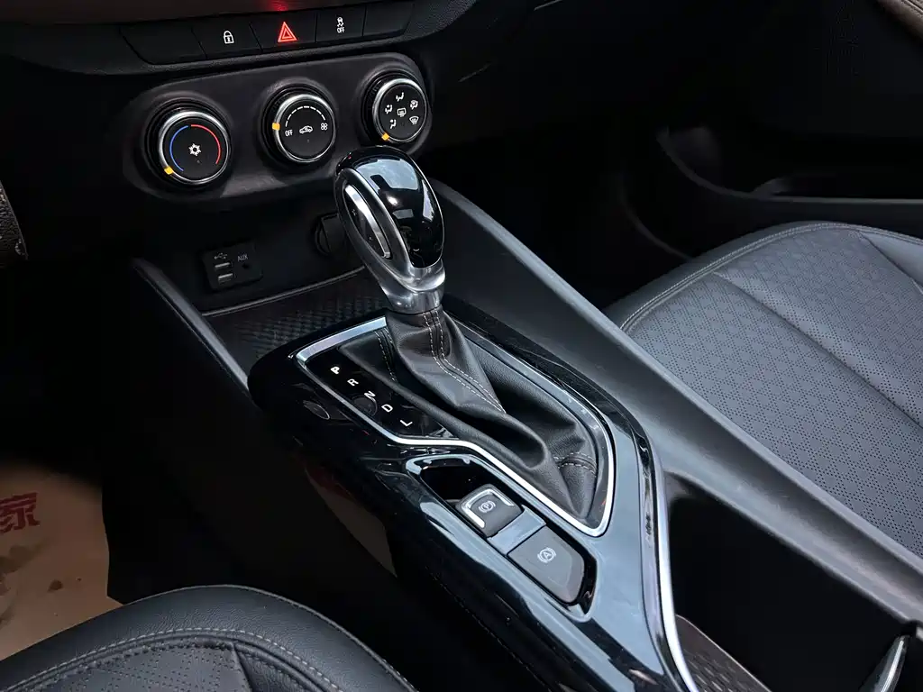 Buick Verano — миниатюра 16