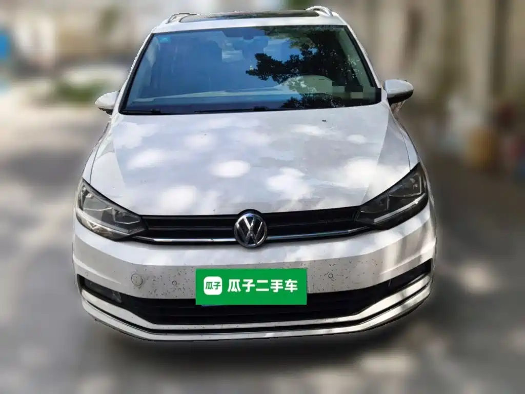 Volkswagen Touran — миниатюра 23