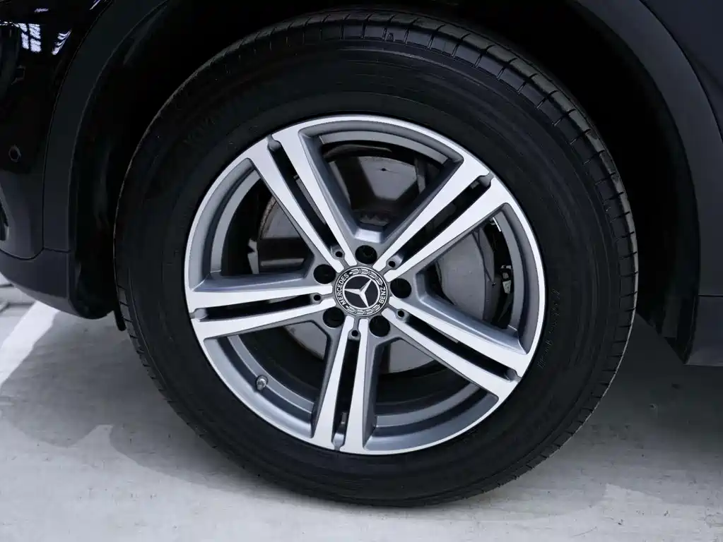 Mercedes-Benz GLC — миниатюра 14