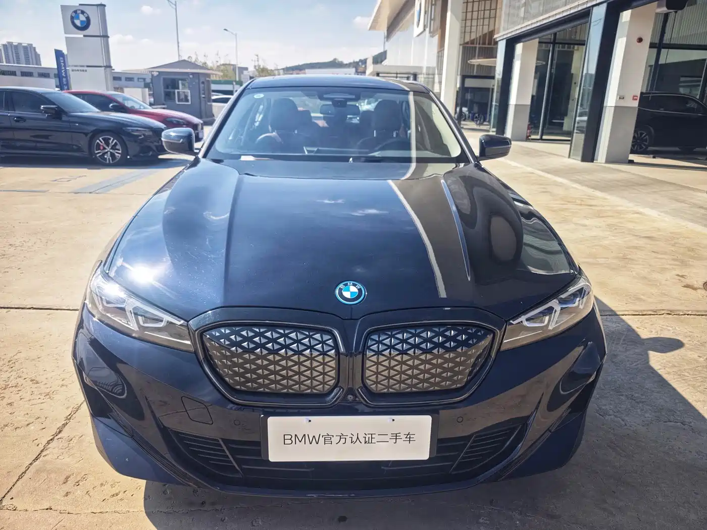 BMW i3