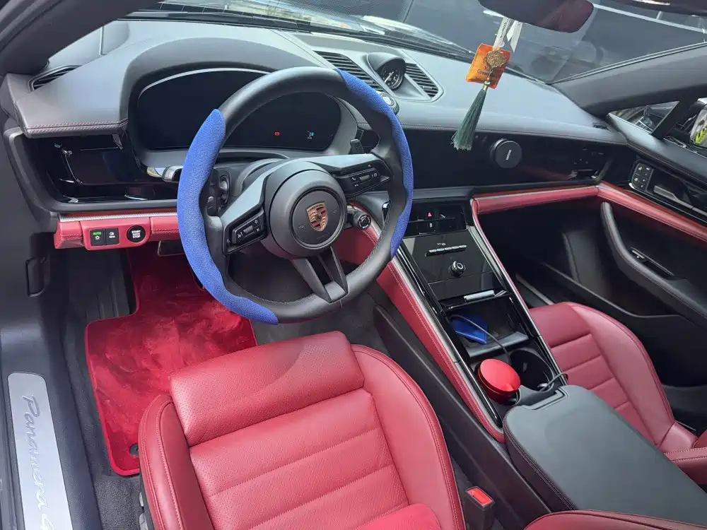 Porsche Panamera — миниатюра 5
