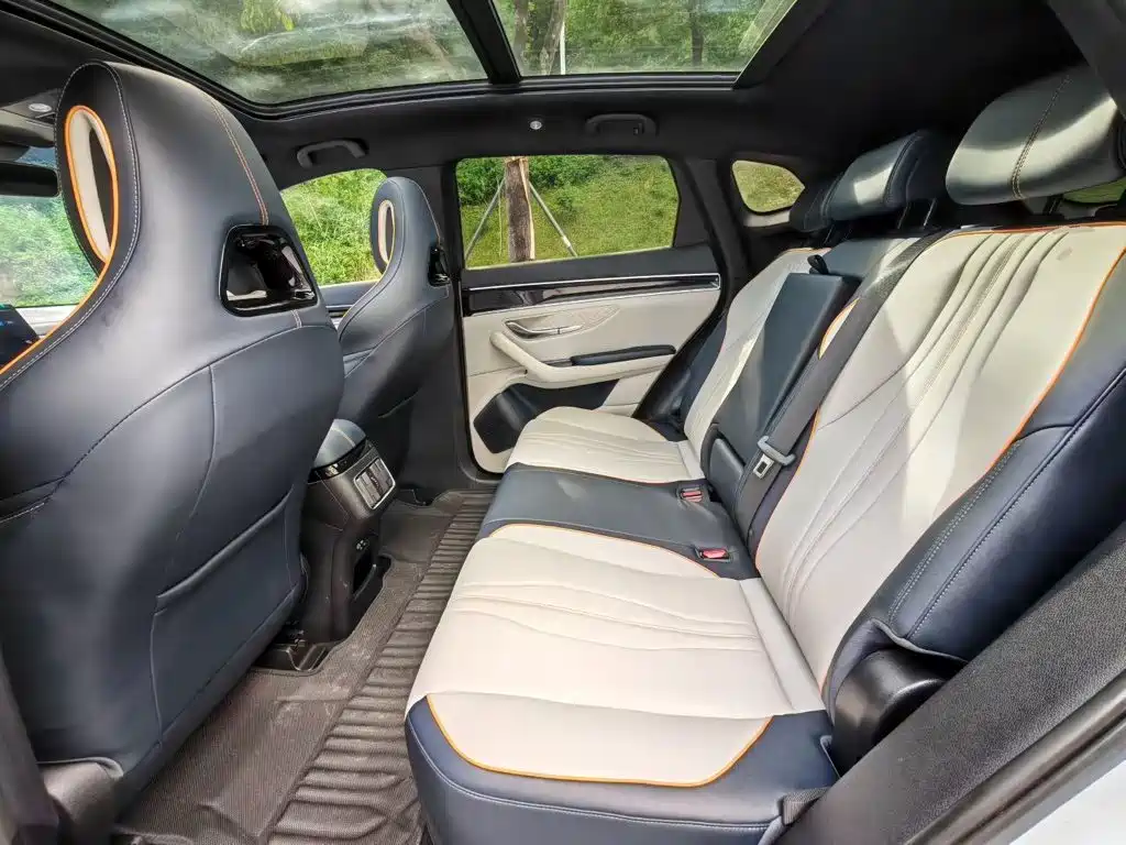 BYD PLUS New Energy — миниатюра 17