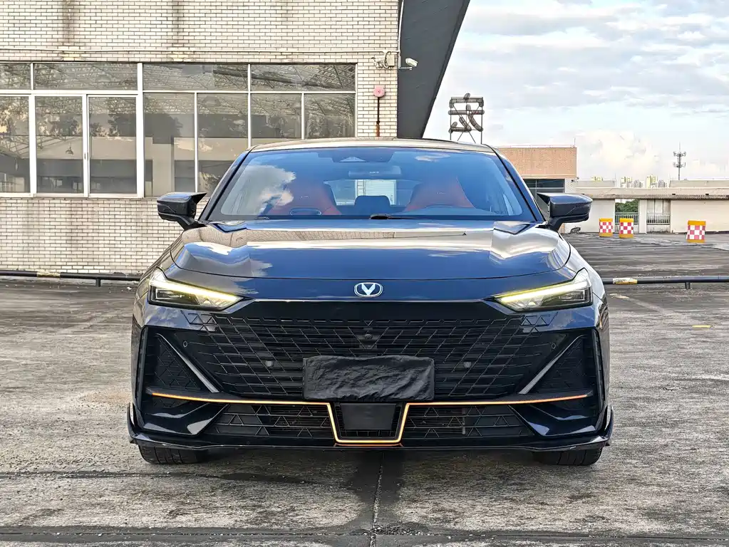 Changan UNI-V — миниатюра 2