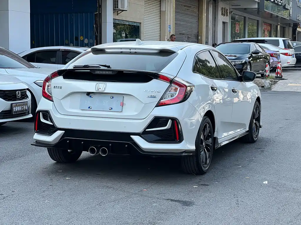 Honda Civic — миниатюра 9