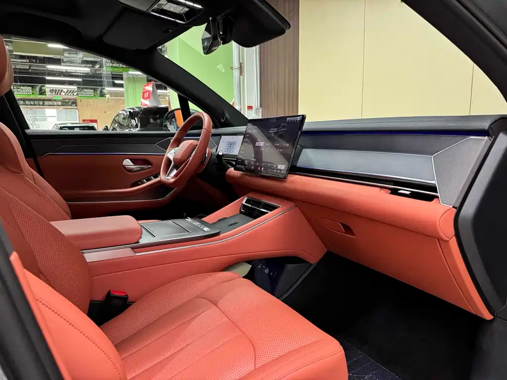 BYD Tang L — миниатюра 10