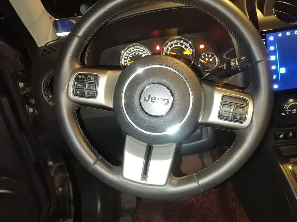 Jeep Patriot — миниатюра 3