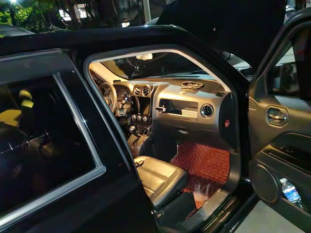 Jeep Patriot — миниатюра 18