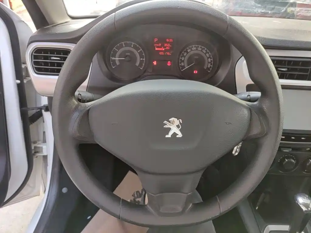Peugeot 301 — миниатюра 11