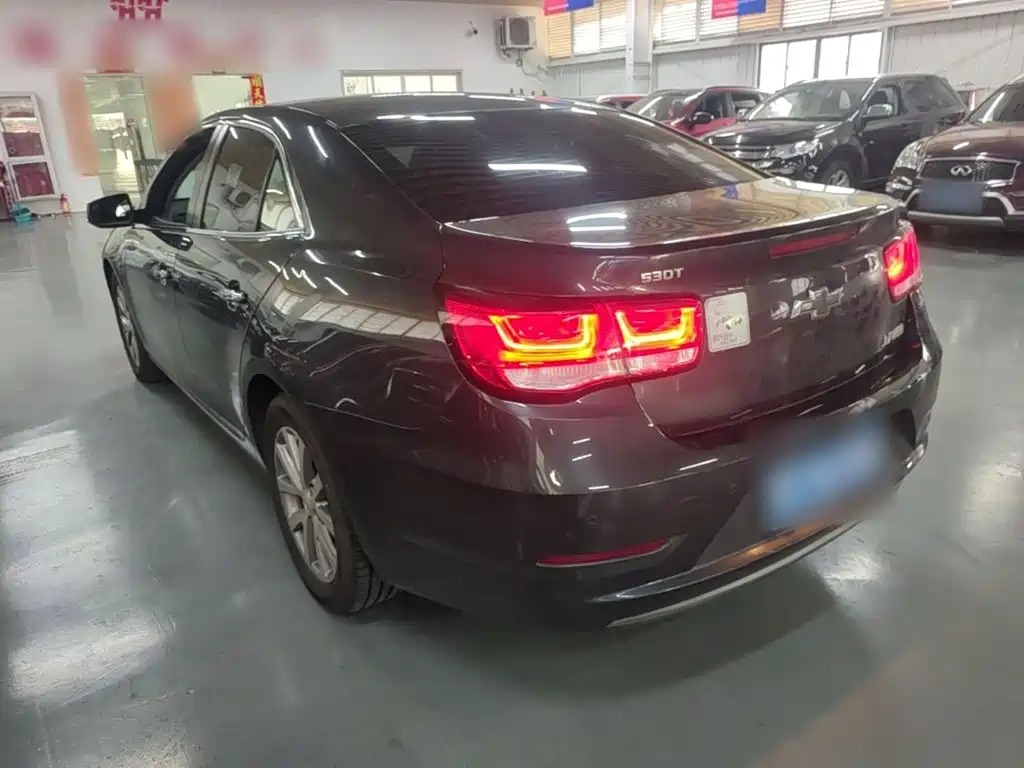 Chevrolet Malibu — миниатюра 5